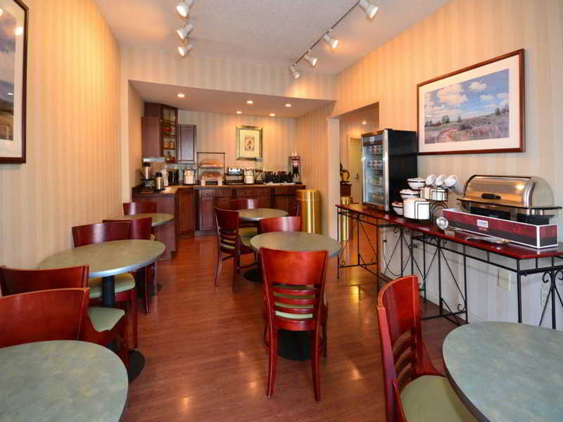 Comfort Inn & Suites Staunton Restaurang bild